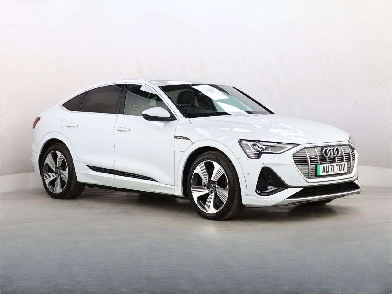 A 2021 AUDI E-TRON 50 S line Sportback 5dr Electric Auto quattro 71.2kWh (11kW Charger) (313 p A 2021 AUDI E-TRON 50 S line Sportback 5dr Electric Auto quattro 71.2kWh (11kW Charger) (313 p