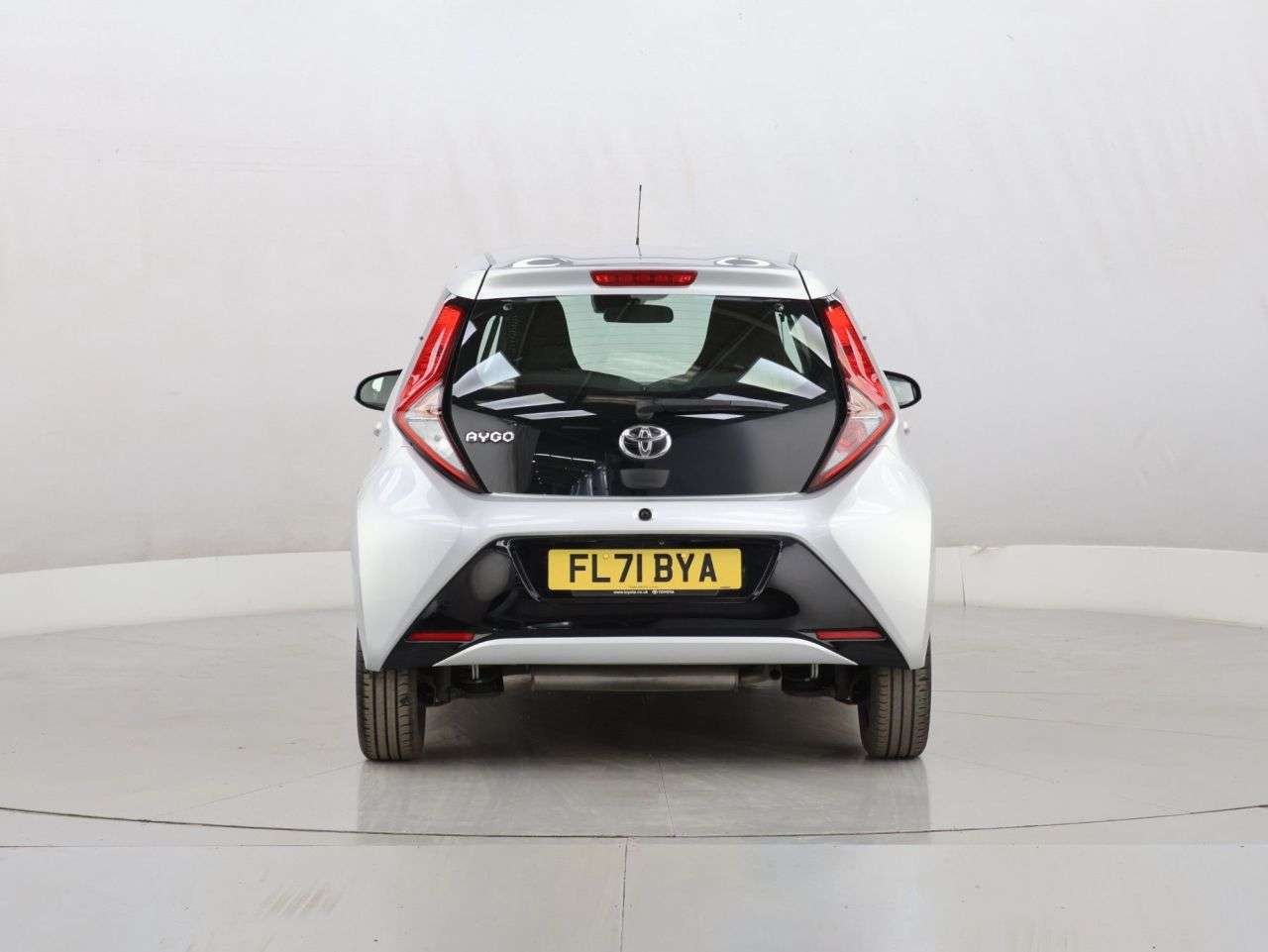 2021 TOYOTA AYGO 2021 TOYOTA AYGO