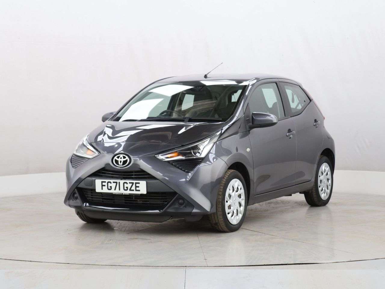 2021 TOYOTA AYGO 2021 TOYOTA AYGO