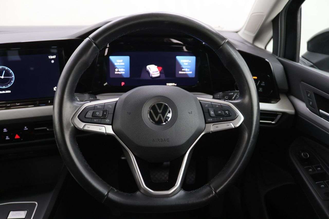 2022 VOLKSWAGEN GOLF 2022 VOLKSWAGEN GOLF