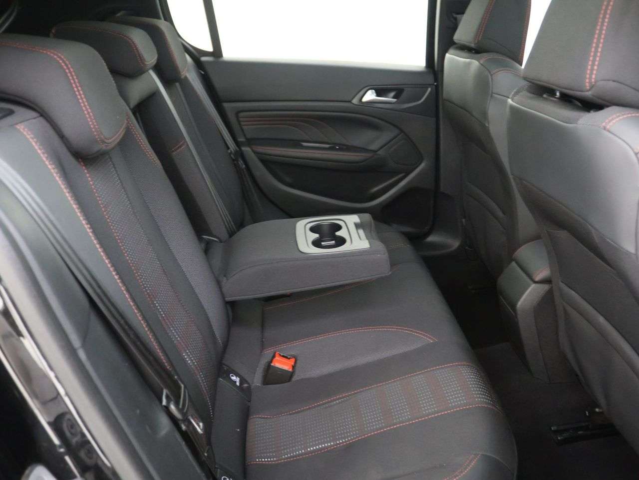 2018 PEUGEOT 308 2018 PEUGEOT 308