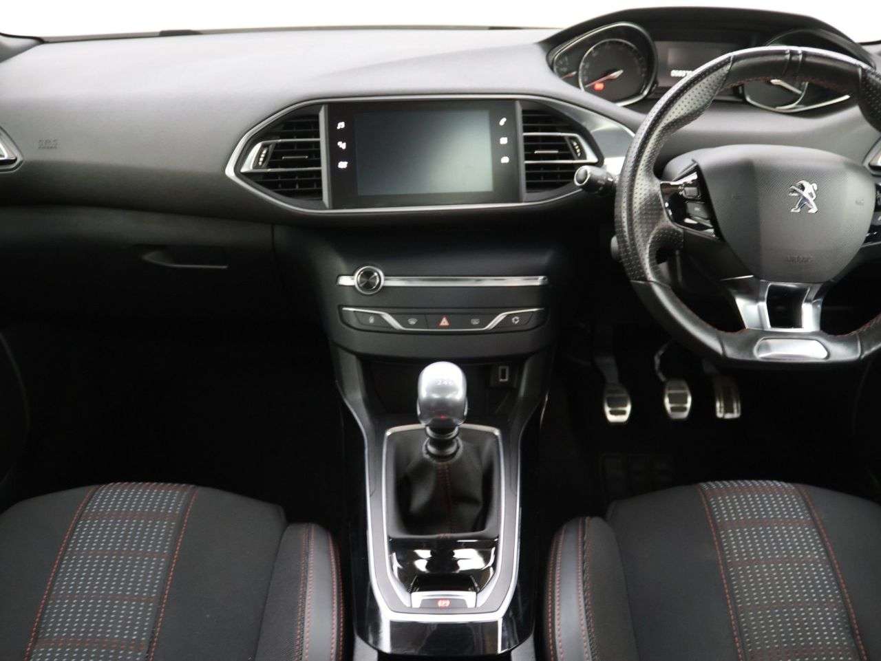 2018 PEUGEOT 308 2018 PEUGEOT 308