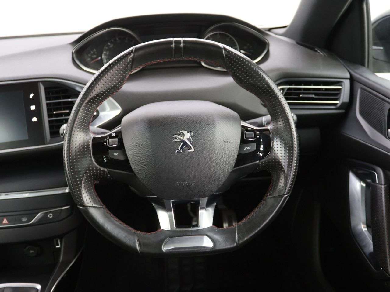 2018 PEUGEOT 308 2018 PEUGEOT 308