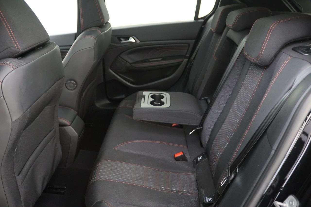 2018 PEUGEOT 308 2018 PEUGEOT 308
