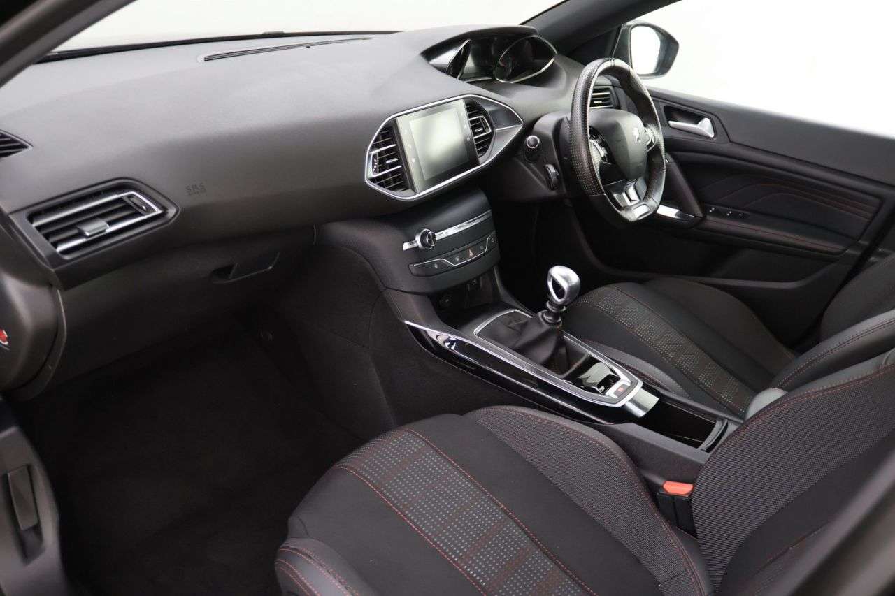 2018 PEUGEOT 308 2018 PEUGEOT 308
