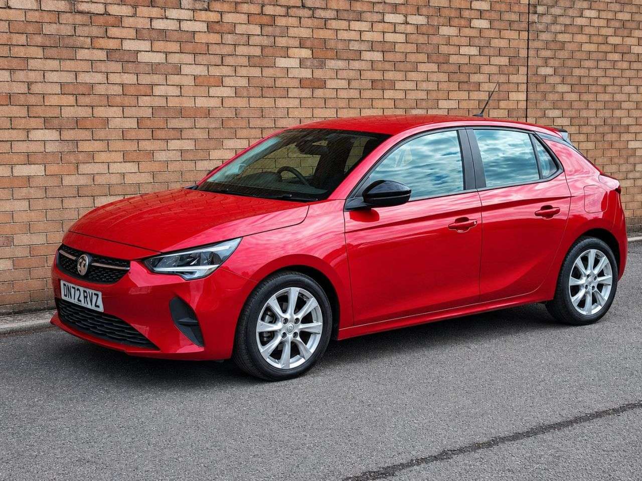 A 2022 VAUXHALL CORSA 1.2 Design Hatchback 5dr Petrol Manual Euro 6 (75 ps) A 2022 VAUXHALL CORSA 1.2 Design Hatchback 5dr Petrol Manual Euro 6 (75 ps)