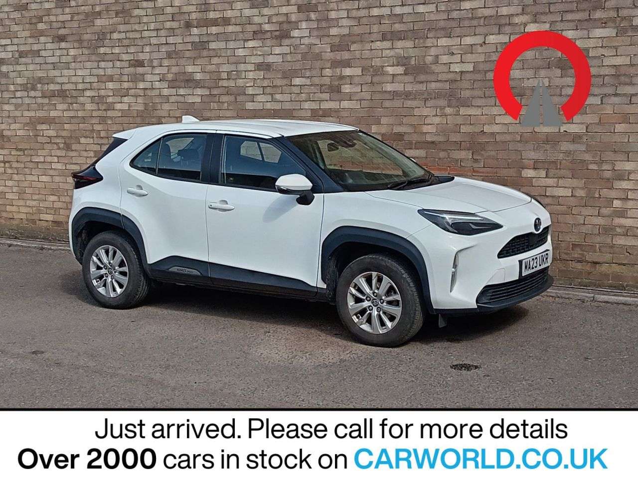A 2023 TOYOTA YARIS CROSS 1.5 VVT-h Icon SUV 5dr Petrol Hybrid E-CVT Euro 6 (s/s) (116 ps) A 2023 TOYOTA YARIS CROSS 1.5 VVT-h Icon SUV 5dr Petrol Hybrid E-CVT Euro 6 (s/s) (116 ps)