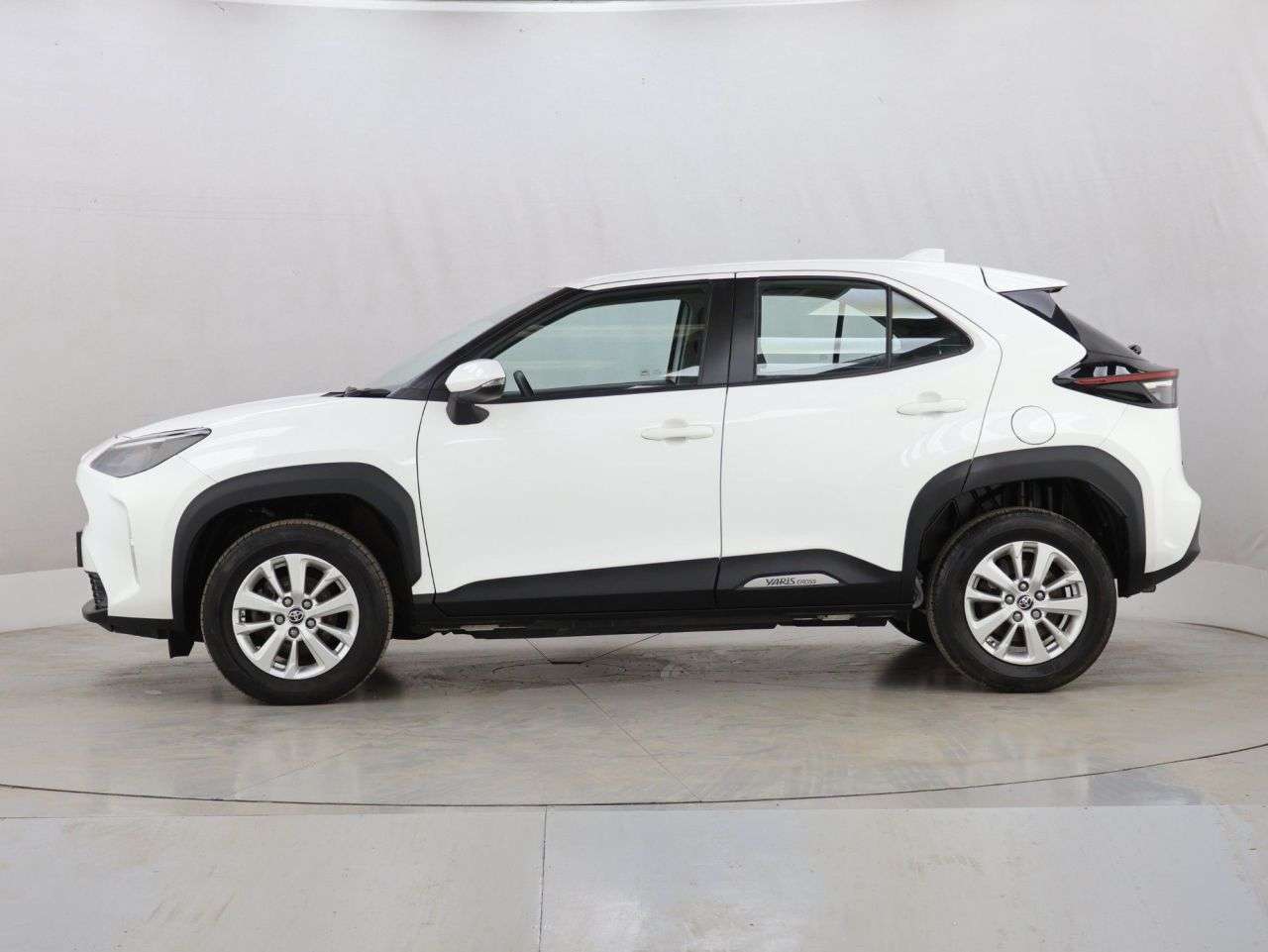 2023 TOYOTA YARIS CROSS 2023 TOYOTA YARIS CROSS