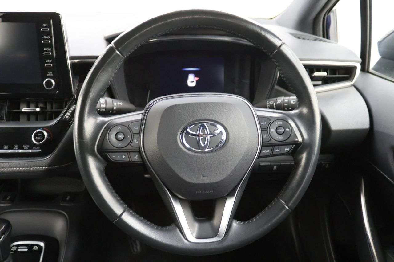 2021 TOYOTA COROLLA 2021 TOYOTA COROLLA