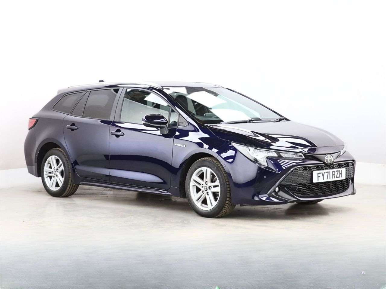 A 2021 TOYOTA COROLLA 1.8 VVT-h GPF Icon Tech Touring Sports 5dr Petrol Hybrid CVT Euro 6 (s/s) ( A 2021 TOYOTA COROLLA 1.8 VVT-h GPF Icon Tech Touring Sports 5dr Petrol Hybrid CVT Euro 6 (s/s) (