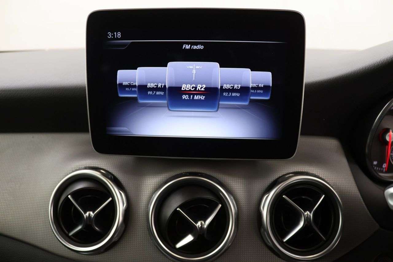 2019 MERCEDES-BENZ GLA CLASS 2019 MERCEDES-BENZ GLA CLASS