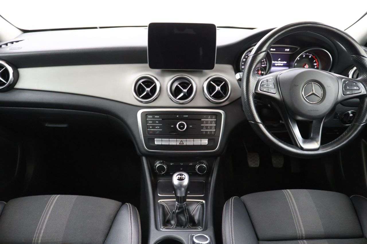 2019 MERCEDES-BENZ GLA CLASS 2019 MERCEDES-BENZ GLA CLASS