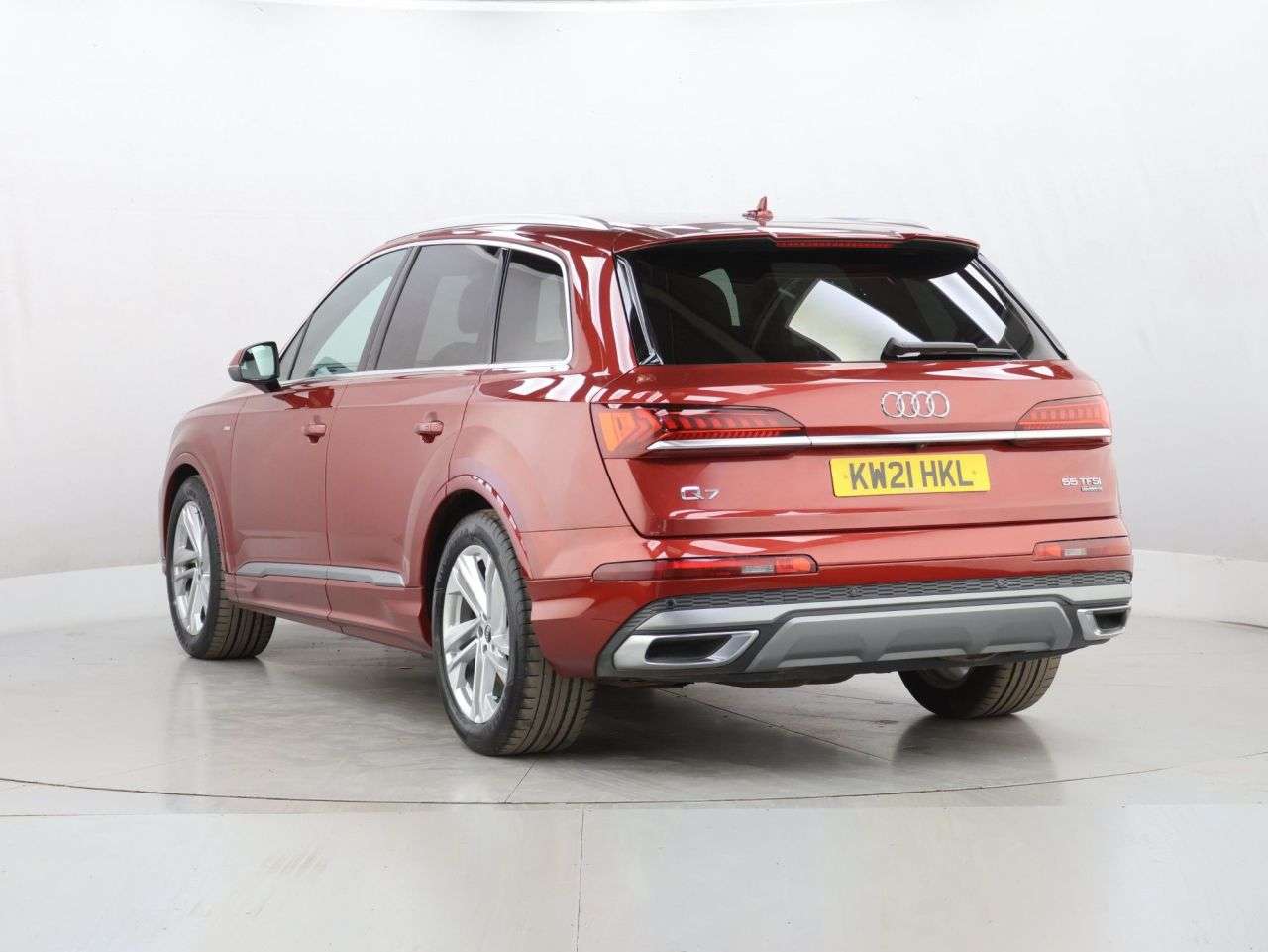 2021 AUDI Q7 2021 AUDI Q7