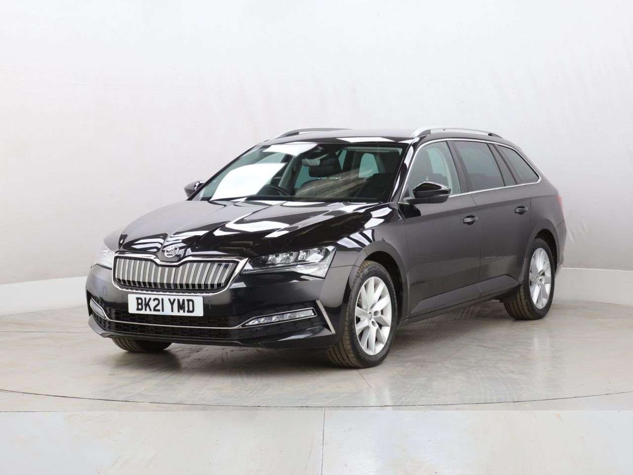 2021 SKODA SUPERB 2021 SKODA SUPERB
