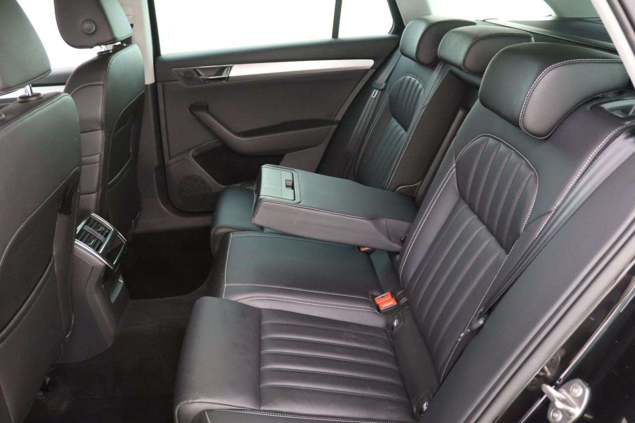 2021 SKODA SUPERB 2021 SKODA SUPERB