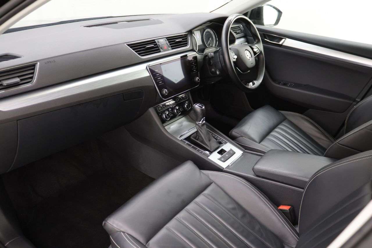 2021 SKODA SUPERB 2021 SKODA SUPERB