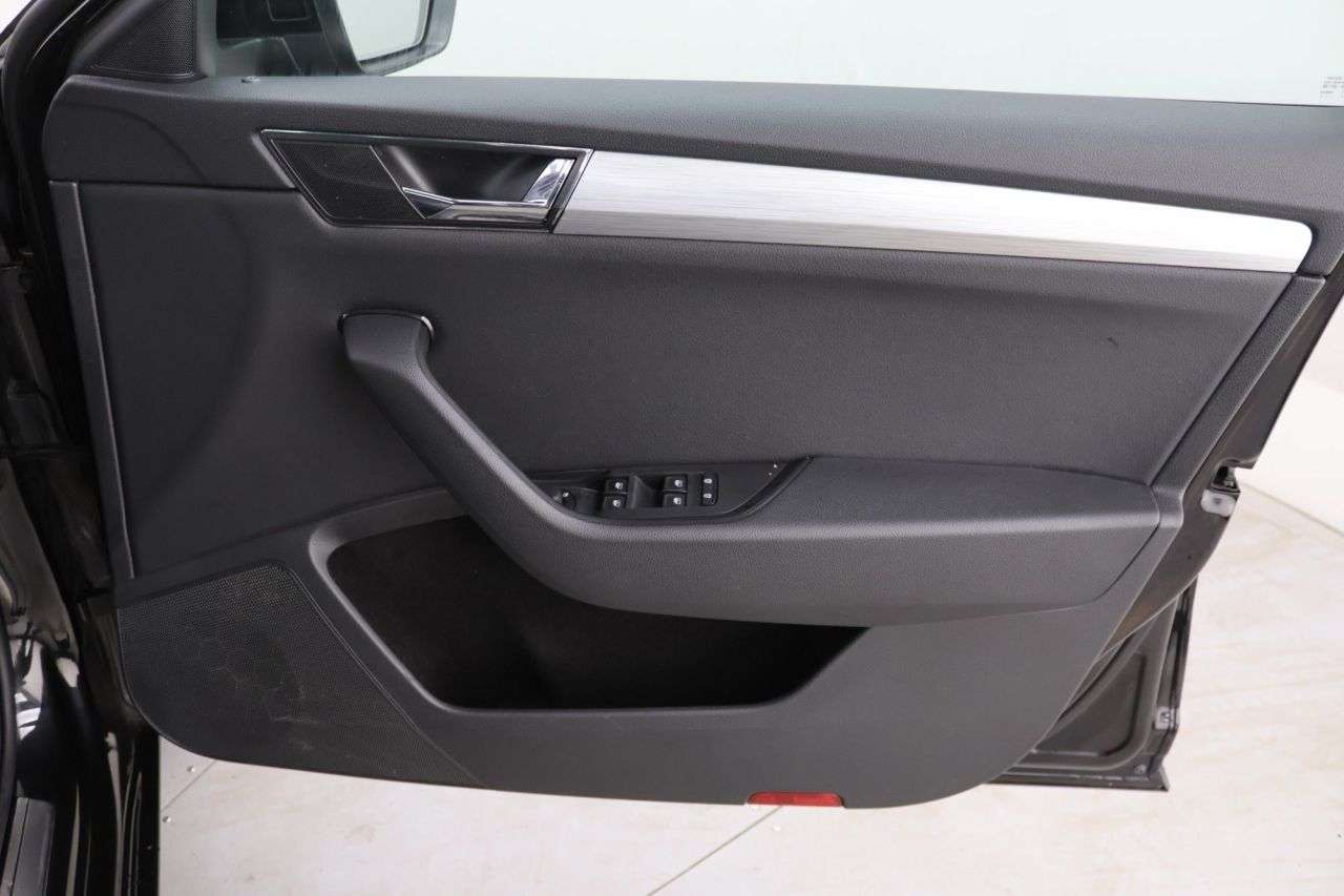 2021 SKODA SUPERB 2021 SKODA SUPERB