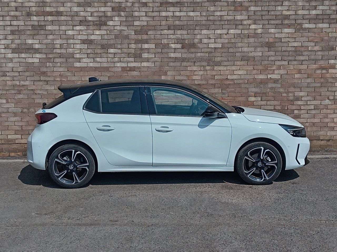 A 2024 VAUXHALL CORSA 1.2 Turbo Ultimate Hatchback 5dr Petrol Auto Euro 6 (s/s) (130 ps) A 2024 VAUXHALL CORSA 1.2 Turbo Ultimate Hatchback 5dr Petrol Auto Euro 6 (s/s) (130 ps)