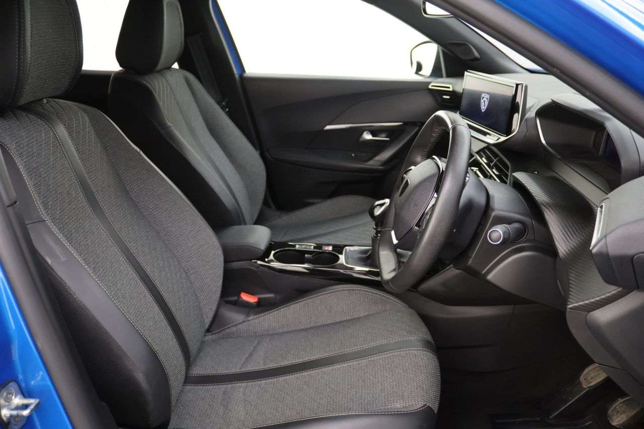 2024 PEUGEOT 2008 2024 PEUGEOT 2008