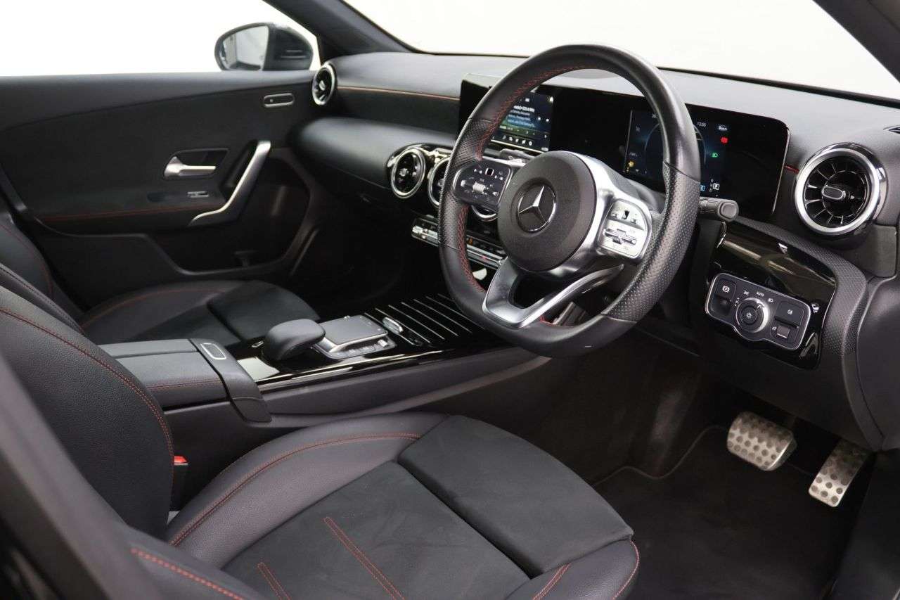 2021 MERCEDES-BENZ A CLASS 2021 MERCEDES-BENZ A CLASS