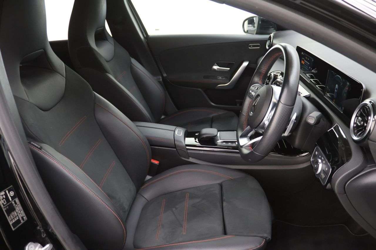 2021 MERCEDES-BENZ A CLASS 2021 MERCEDES-BENZ A CLASS