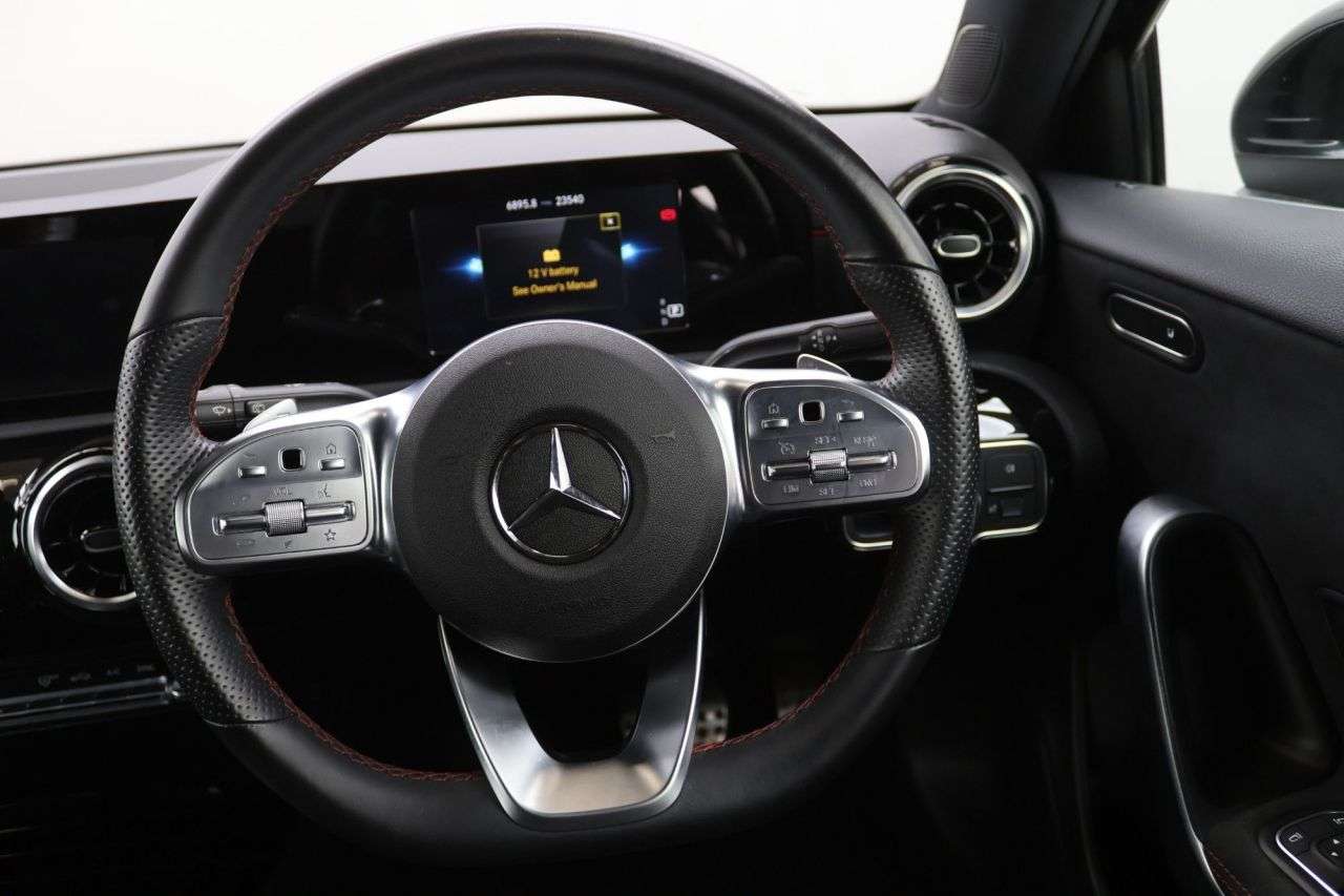 2021 MERCEDES-BENZ A CLASS 2021 MERCEDES-BENZ A CLASS