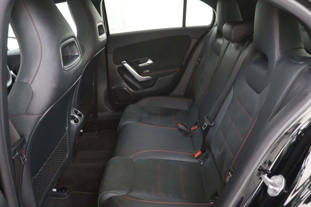 2021 MERCEDES-BENZ A CLASS 2021 MERCEDES-BENZ A CLASS