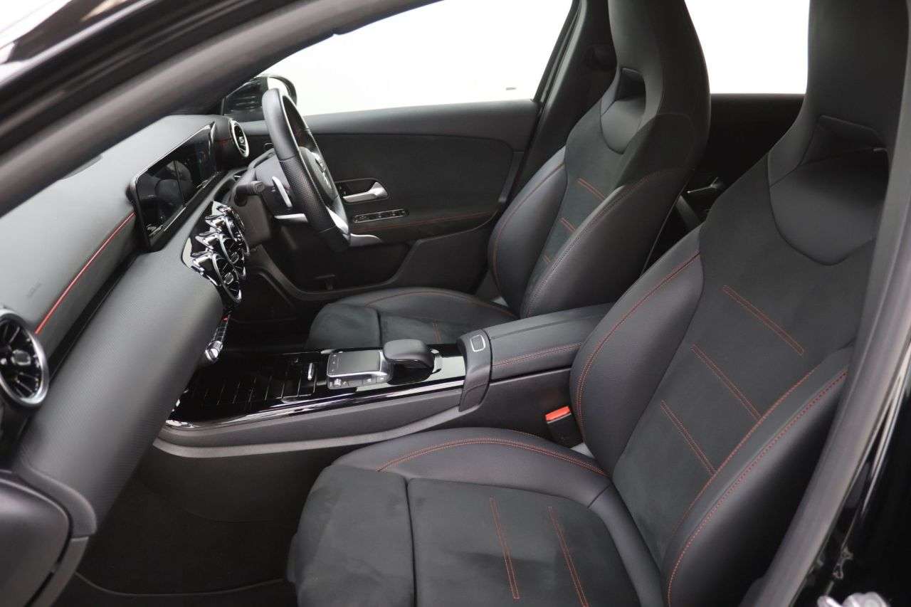 2021 MERCEDES-BENZ A CLASS 2021 MERCEDES-BENZ A CLASS