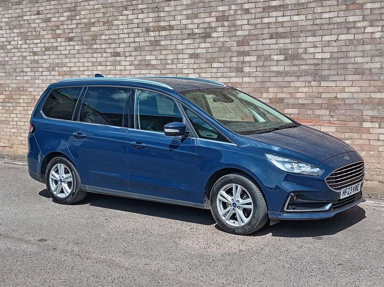 A 2023 FORD GALAXY 2.5h Duratec Titanium MPV 5dr Petrol Hybrid CVT Euro 6 (s/s) (190 ps) A 2023 FORD GALAXY 2.5h Duratec Titanium MPV 5dr Petrol Hybrid CVT Euro 6 (s/s) (190 ps)