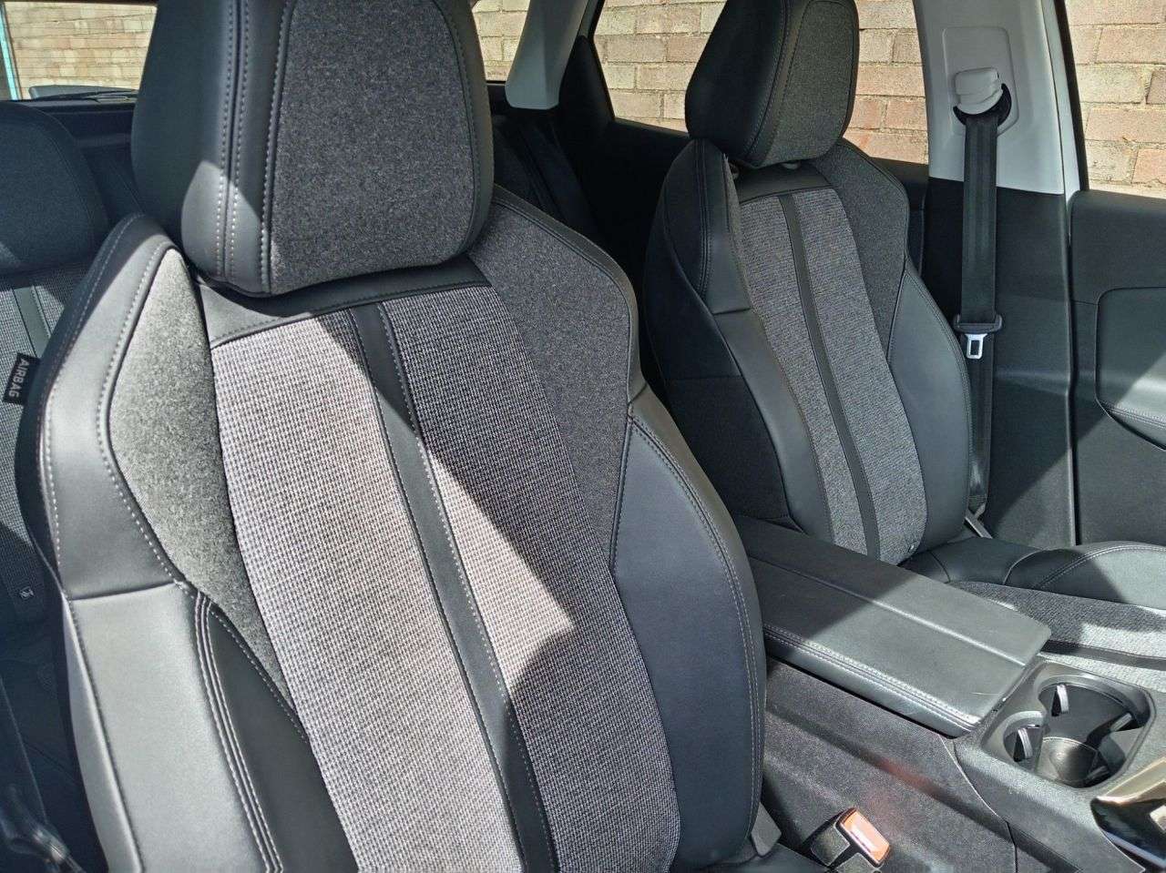 2020 PEUGEOT 3008 2020 PEUGEOT 3008