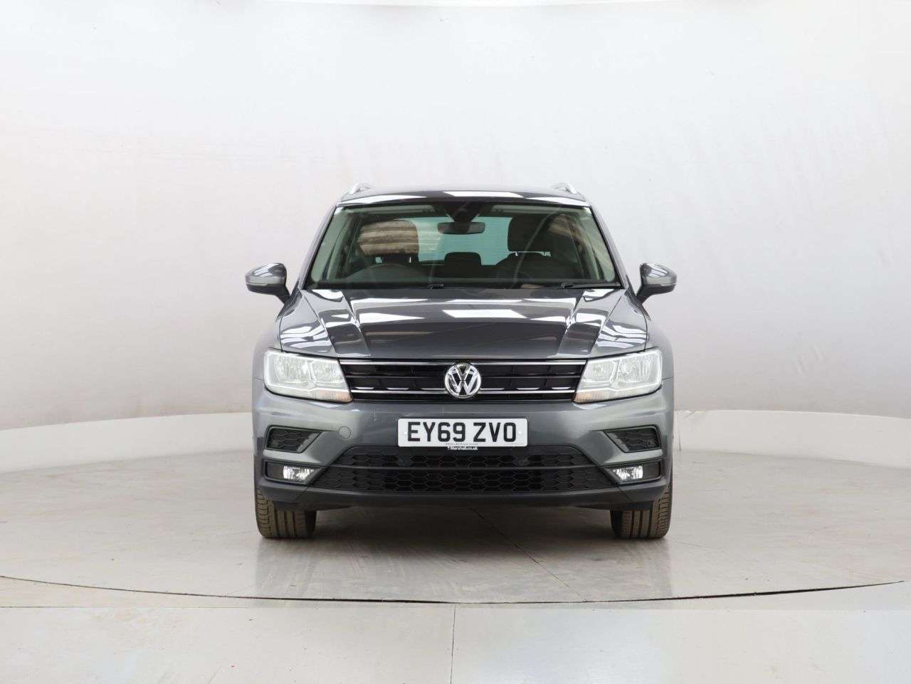A 2019 VOLKSWAGEN TIGUAN 1.5 TSI EVO Match SUV 5dr Petrol Manual Euro 6 (s/s) (130 ps) A 2019 VOLKSWAGEN TIGUAN 1.5 TSI EVO Match SUV 5dr Petrol Manual Euro 6 (s/s) (130 ps)