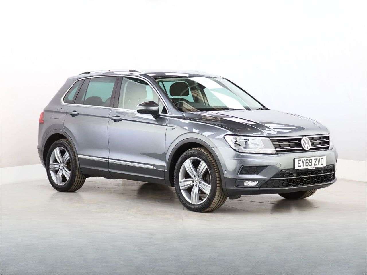 A 2019 VOLKSWAGEN TIGUAN 1.5 TSI EVO Match SUV 5dr Petrol Manual Euro 6 (s/s) (130 ps) A 2019 VOLKSWAGEN TIGUAN 1.5 TSI EVO Match SUV 5dr Petrol Manual Euro 6 (s/s) (130 ps)
