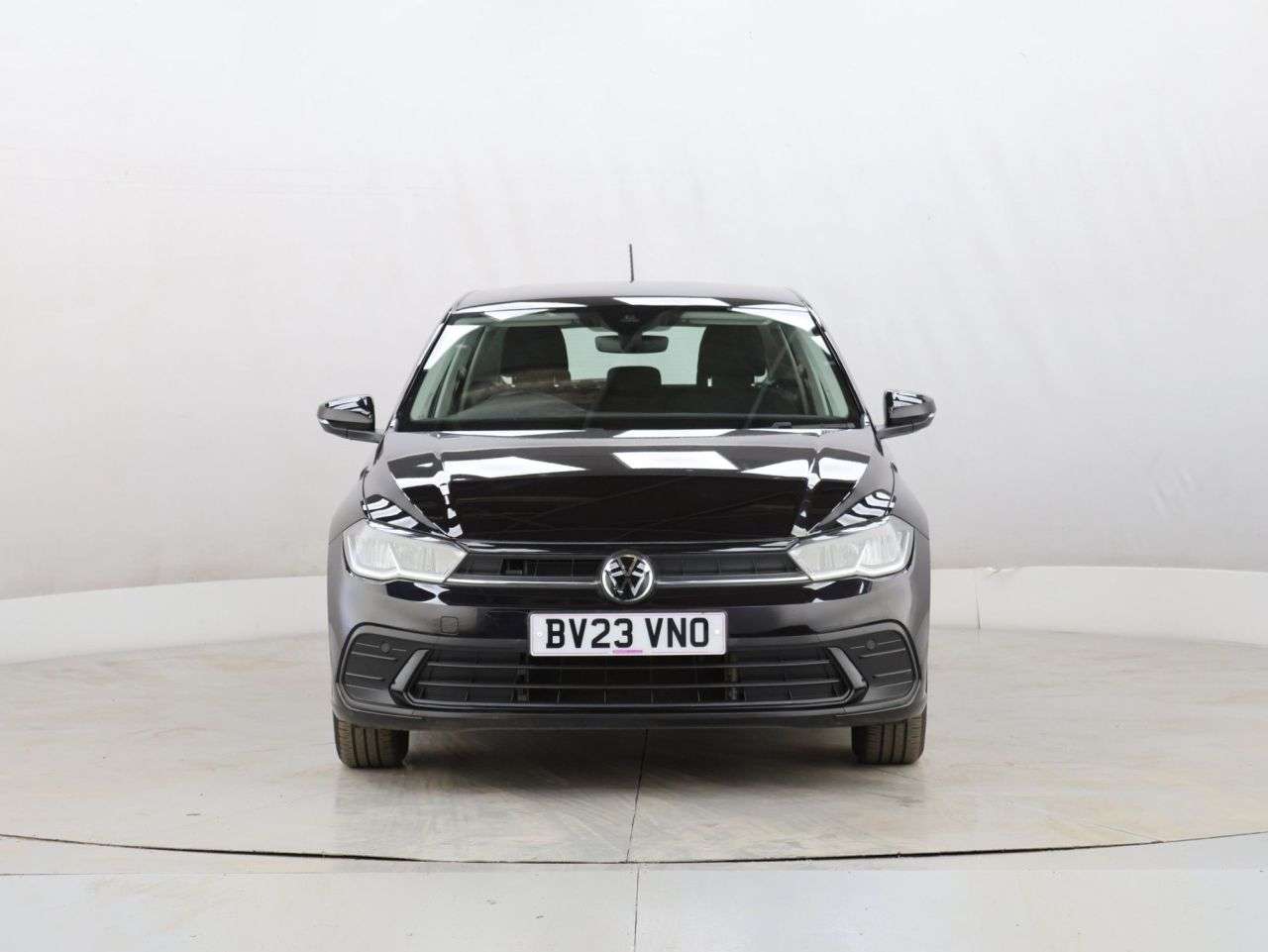 A 2023 VOLKSWAGEN POLO 1.0 TSI Life Hatchback 5dr Petrol Manual Euro 6 (s/s) (95 ps) A 2023 VOLKSWAGEN POLO 1.0 TSI Life Hatchback 5dr Petrol Manual Euro 6 (s/s) (95 ps)