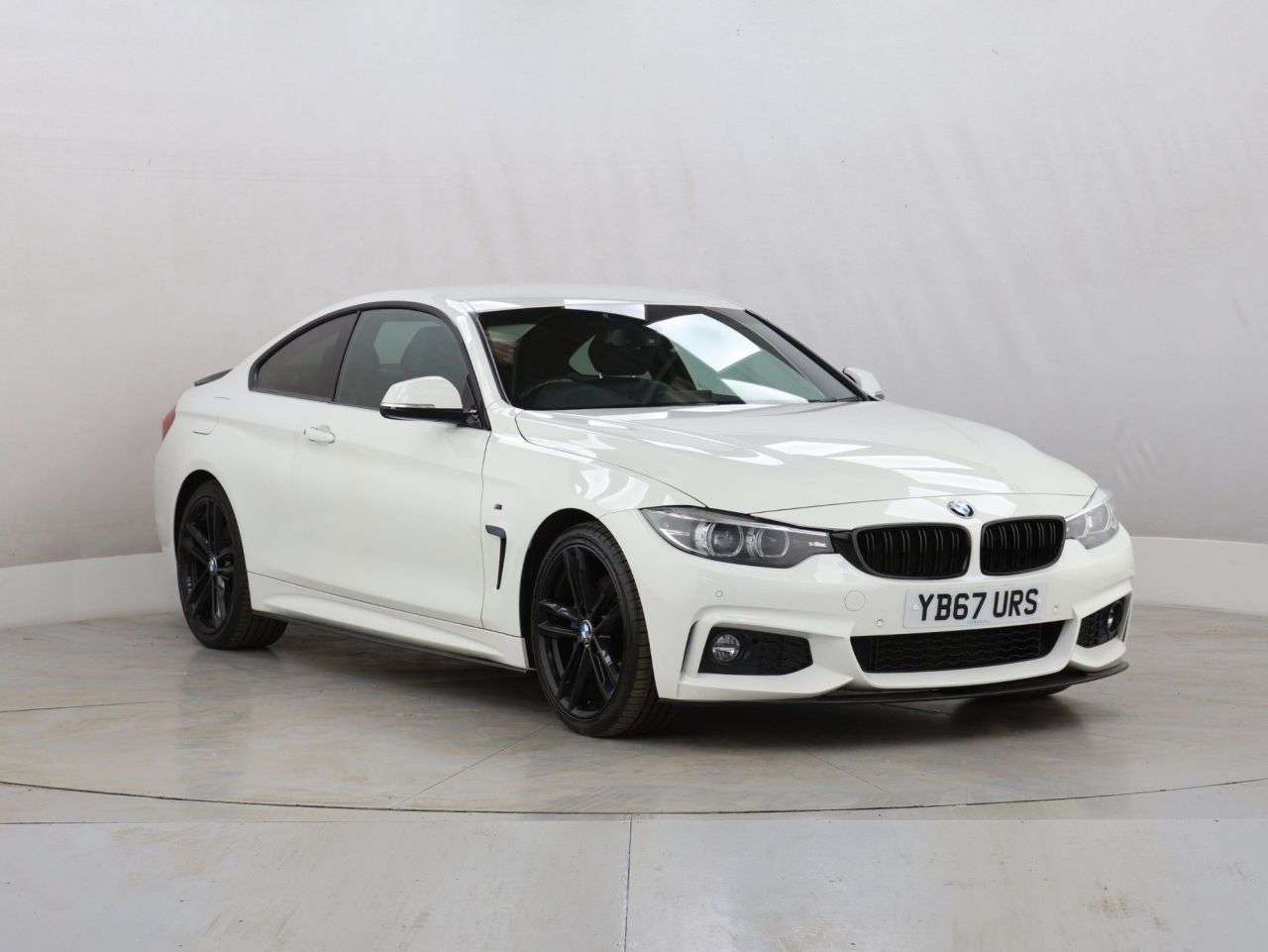 A 2018 BMW 4 SERIES 2.0 420i M Sport Coupe 2dr Petrol Auto Euro 6 (s/s) (184 ps) A 2018 BMW 4 SERIES 2.0 420i M Sport Coupe 2dr Petrol Auto Euro 6 (s/s) (184 ps)