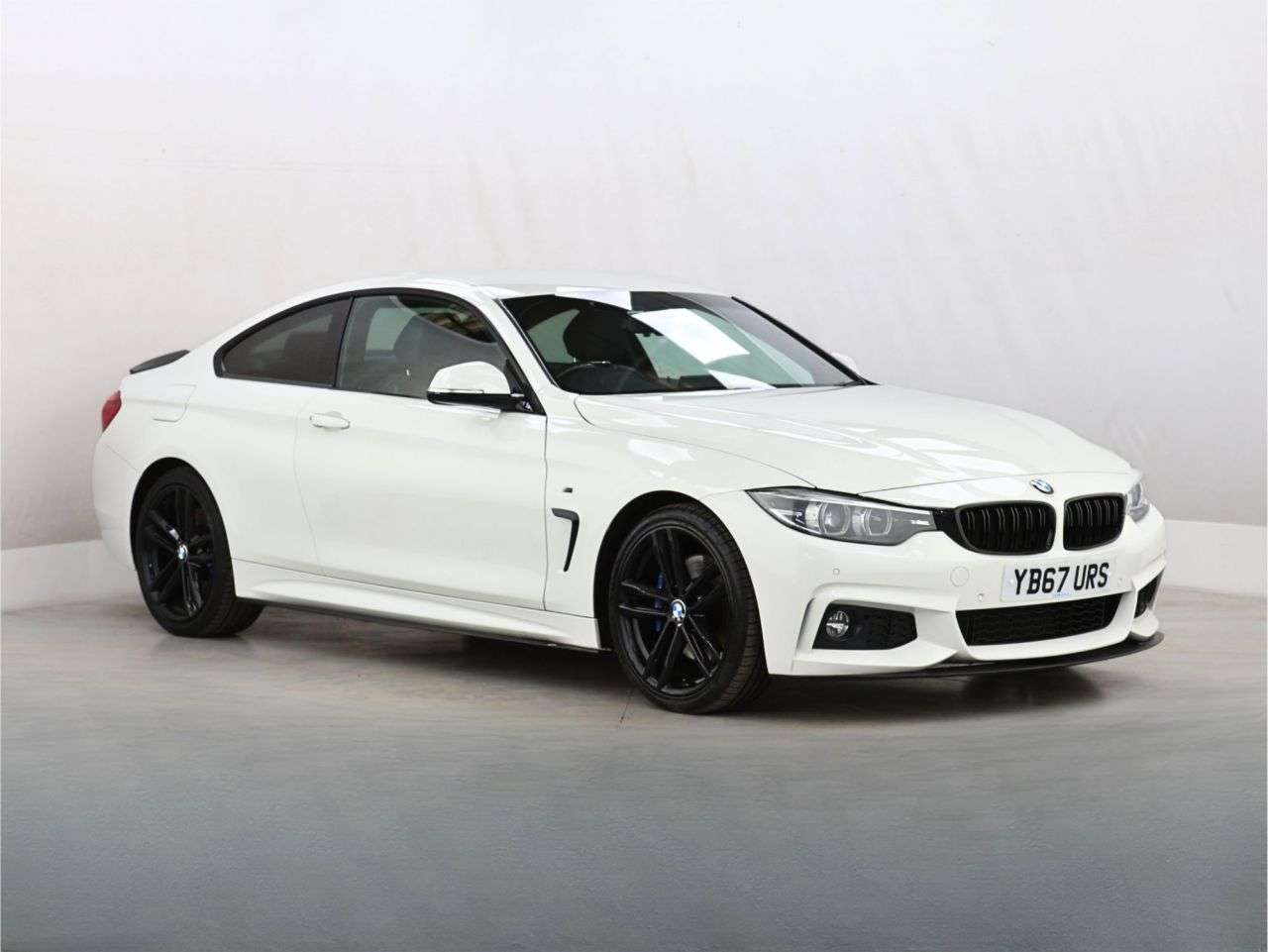 A 2018 BMW 4 SERIES 2.0 420i M Sport Coupe 2dr Petrol Auto Euro 6 (s/s) (184 ps) A 2018 BMW 4 SERIES 2.0 420i M Sport Coupe 2dr Petrol Auto Euro 6 (s/s) (184 ps)