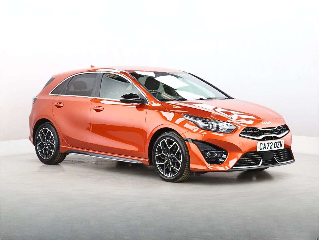 A 2022 KIA CEED 1.5 T-GDi GT-Line Hatchback 5dr Petrol Manual Euro 6 (s/s) (158 bhp) A 2022 KIA CEED 1.5 T-GDi GT-Line Hatchback 5dr Petrol Manual Euro 6 (s/s) (158 bhp)