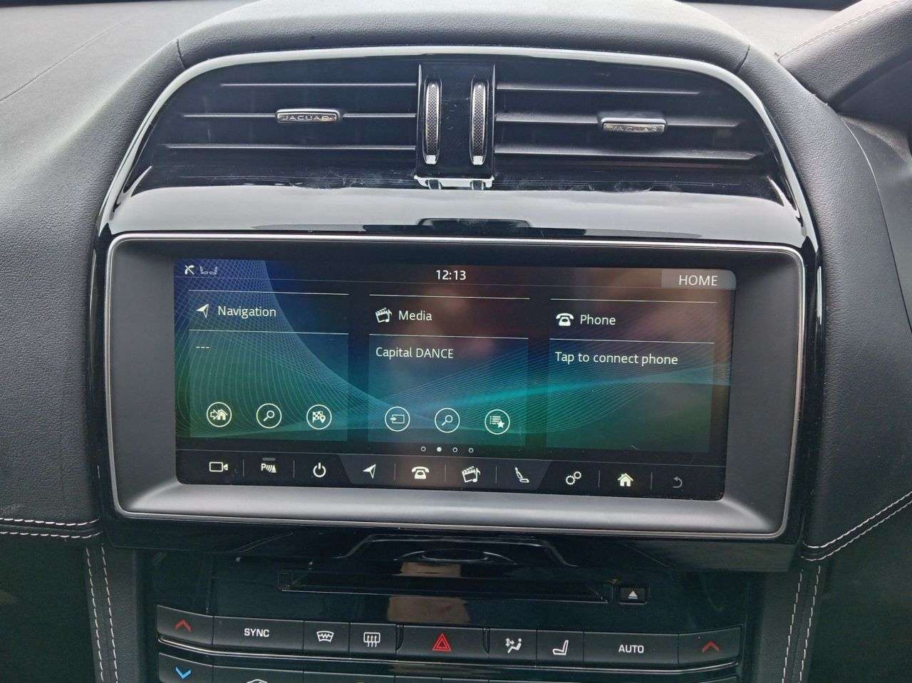 2019 JAGUAR F-PACE 2019 JAGUAR F-PACE