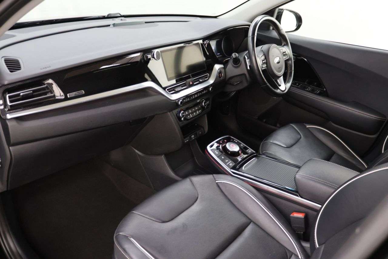 2022 KIA NIRO 2022 KIA NIRO