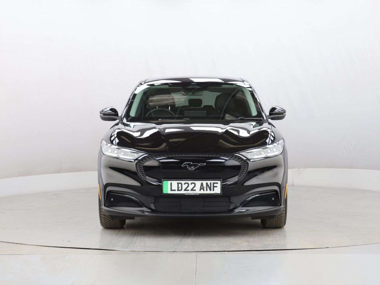 A 2022 FORD MUSTANG MACH-E Standard Range 70kWh SUV 5dr Electric Automatic (269 ps) A 2022 FORD MUSTANG MACH-E Standard Range 70kWh SUV 5dr Electric Automatic (269 ps)