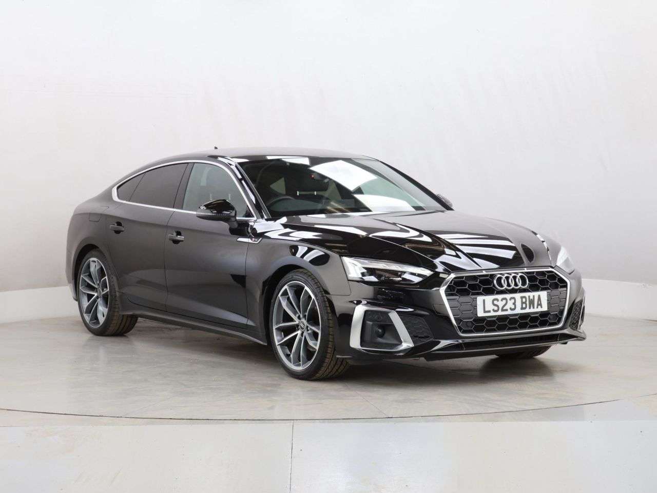 A 2023 AUDI A5 2.0 TDI 35 S line Sportback 5dr Diesel S Tronic Euro 6 (s/s) (163 ps) A 2023 AUDI A5 2.0 TDI 35 S line Sportback 5dr Diesel S Tronic Euro 6 (s/s) (163 ps)