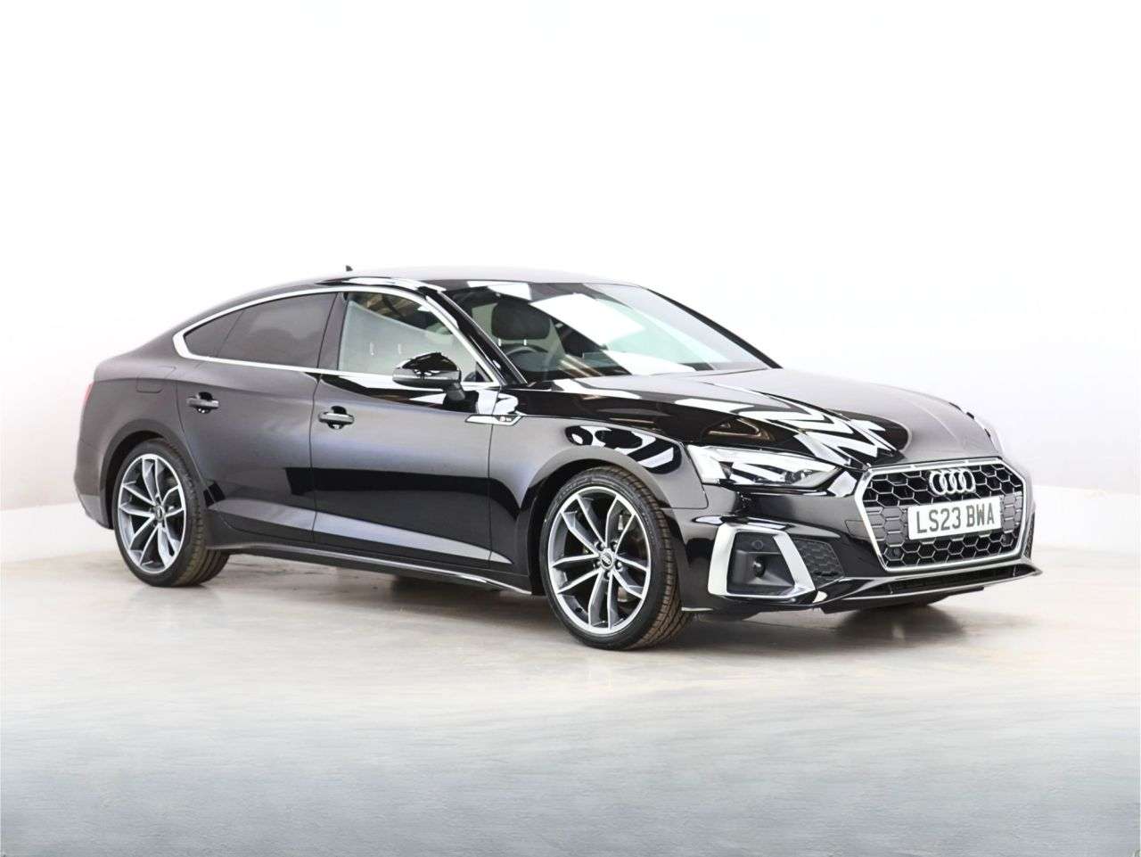 A 2023 AUDI A5 2.0 TDI 35 S line Sportback 5dr Diesel S Tronic Euro 6 (s/s) (163 ps) A 2023 AUDI A5 2.0 TDI 35 S line Sportback 5dr Diesel S Tronic Euro 6 (s/s) (163 ps)