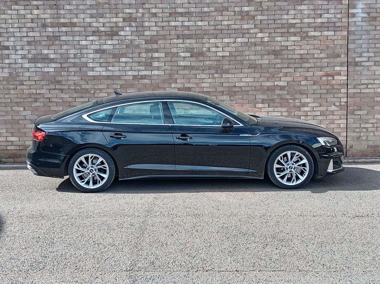 A 2022 AUDI A5 2.0 TFSI 35 Sport Sportback 5dr Petrol S Tronic Euro 6 (s/s) (150 ps) A 2022 AUDI A5 2.0 TFSI 35 Sport Sportback 5dr Petrol S Tronic Euro 6 (s/s) (150 ps)