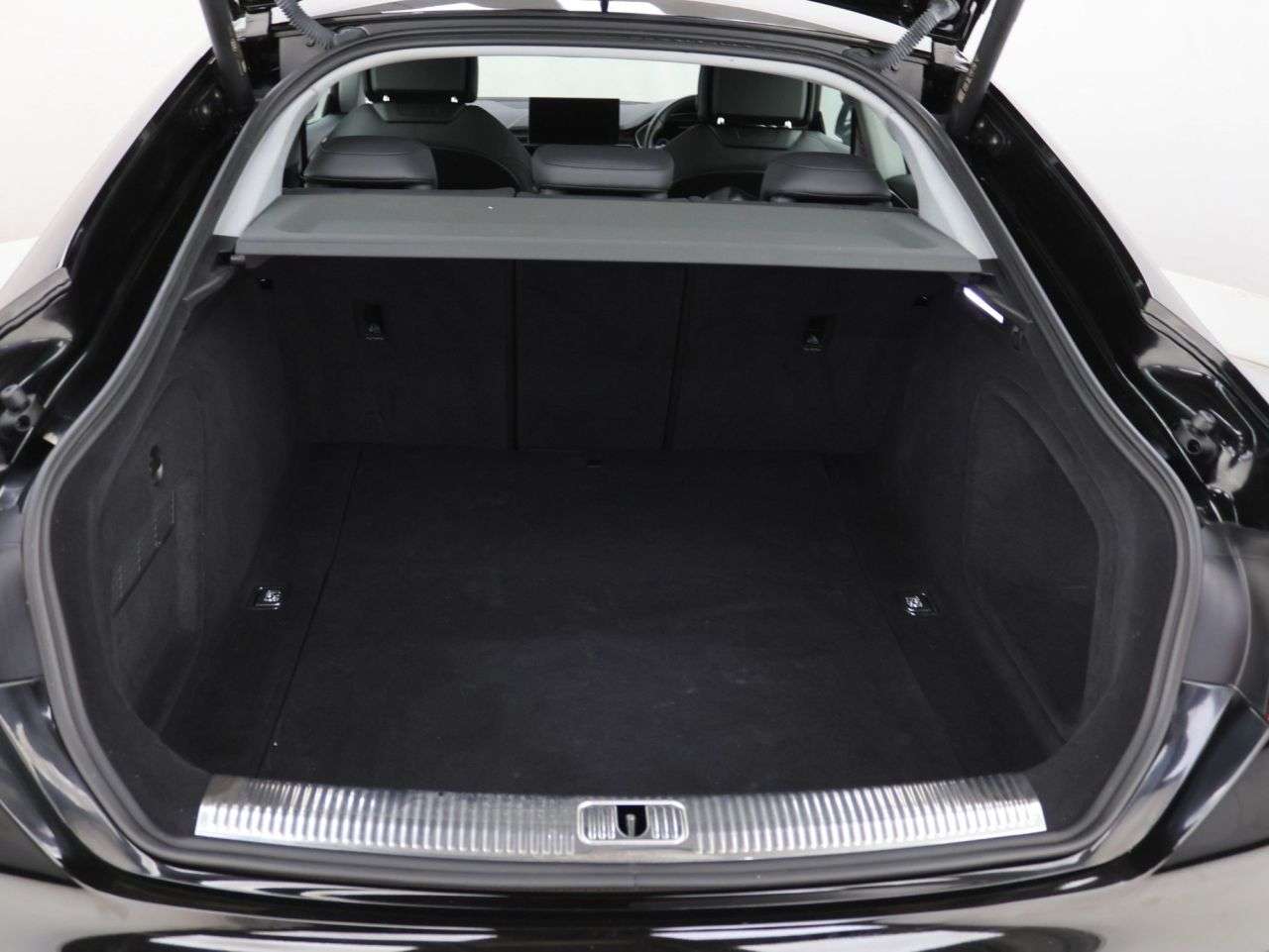 2022 AUDI A5 2022 AUDI A5