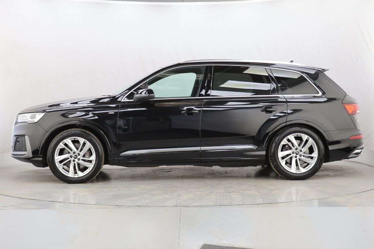 2023 AUDI Q7 2023 AUDI Q7