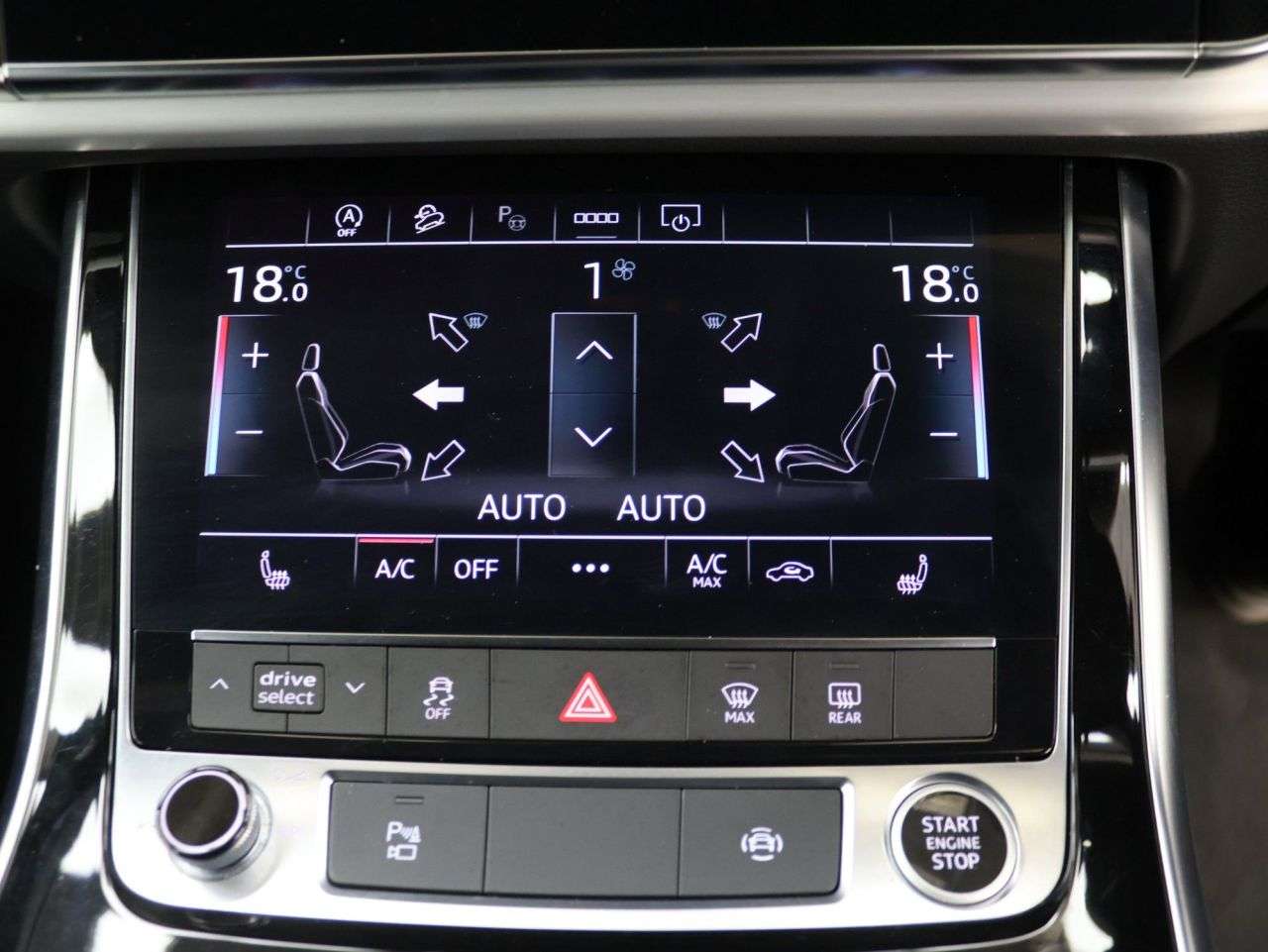 2023 AUDI Q7 2023 AUDI Q7