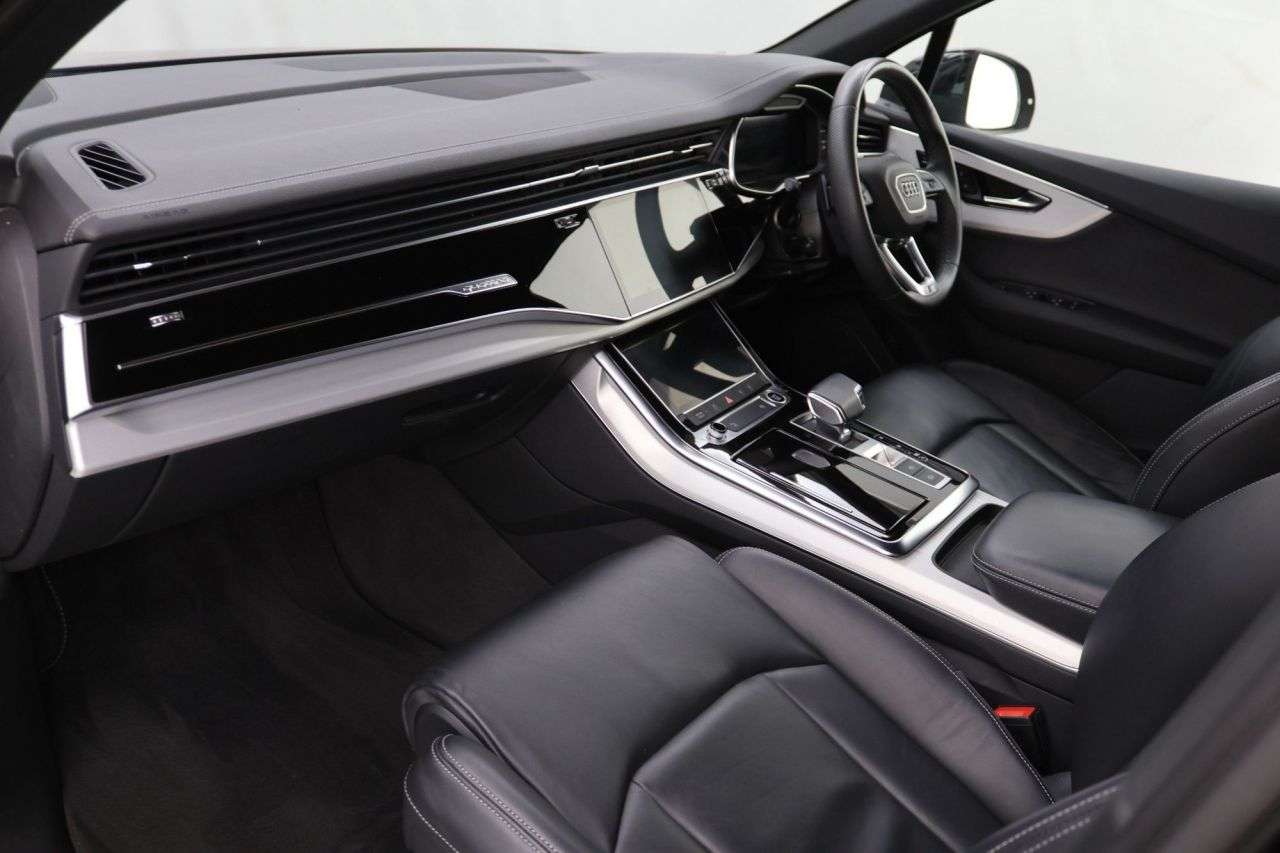 2023 AUDI Q7 2023 AUDI Q7