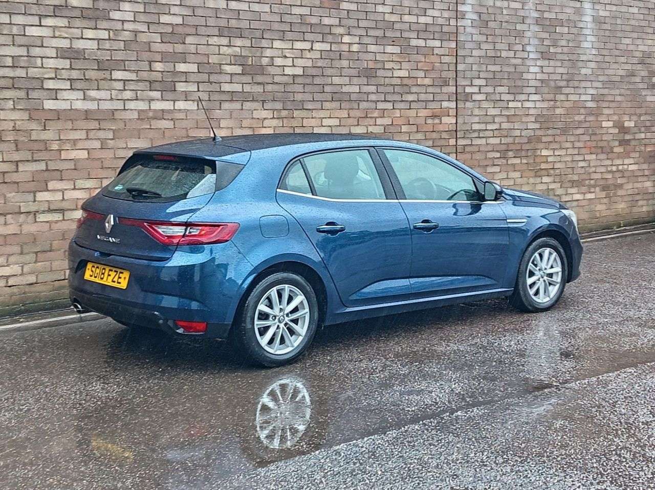 A 2018 RENAULT MEGANE 1.2 TCe Dynamique Nav Hatchback 5dr Petrol Manual Euro 6 (s/s) (130 ps) A 2018 RENAULT MEGANE 1.2 TCe Dynamique Nav Hatchback 5dr Petrol Manual Euro 6 (s/s) (130 ps)