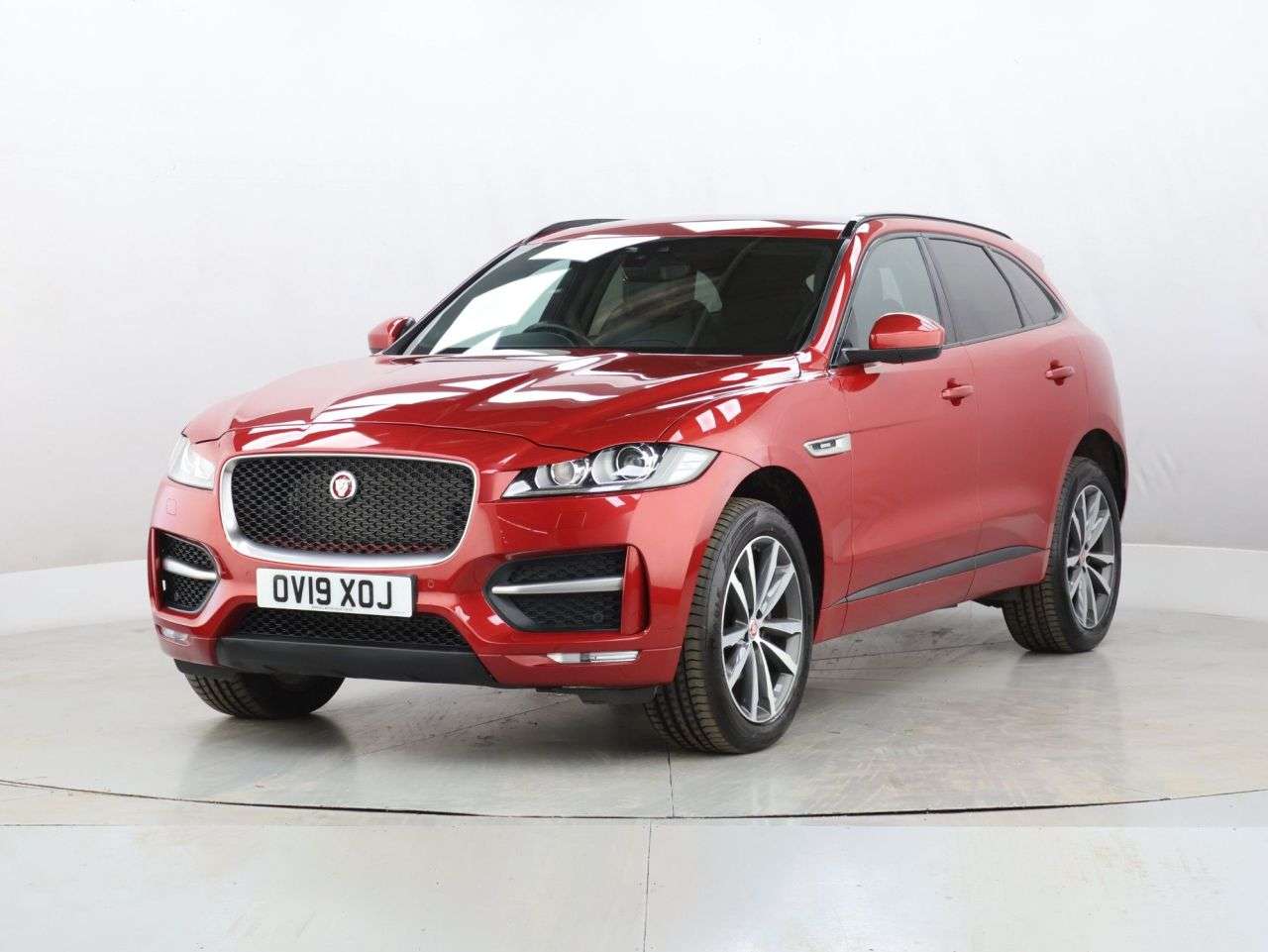 2019 JAGUAR F-PACE 2019 JAGUAR F-PACE