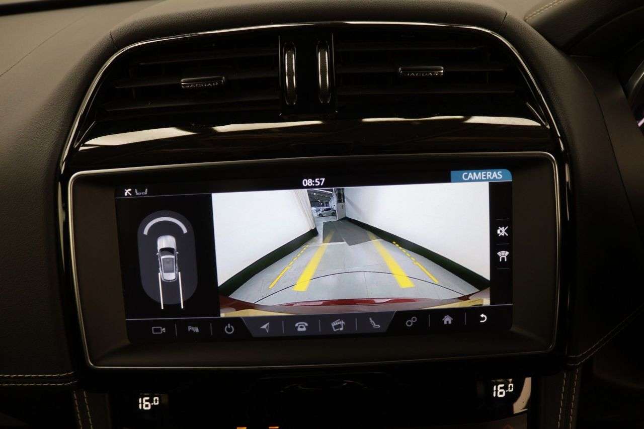 2019 JAGUAR F-PACE 2019 JAGUAR F-PACE