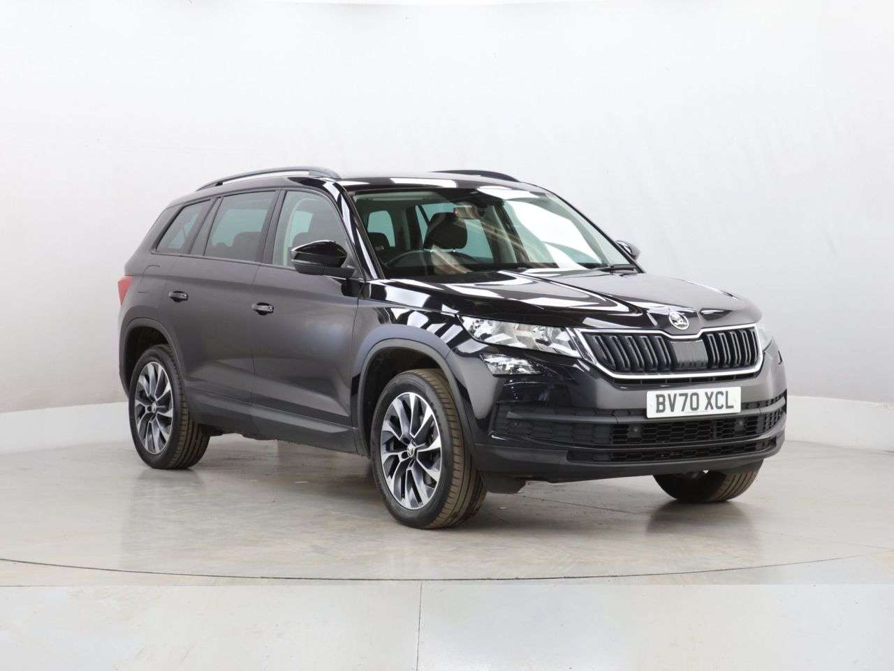 A 2020 SKODA KODIAQ 1.5 TSI ACT SE Drive SUV 5dr Petrol Manual Euro 6 (s/s) (7 Seat) (150 ps) A 2020 SKODA KODIAQ 1.5 TSI ACT SE Drive SUV 5dr Petrol Manual Euro 6 (s/s) (7 Seat) (150 ps)